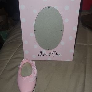 Pretty in pink picture frames